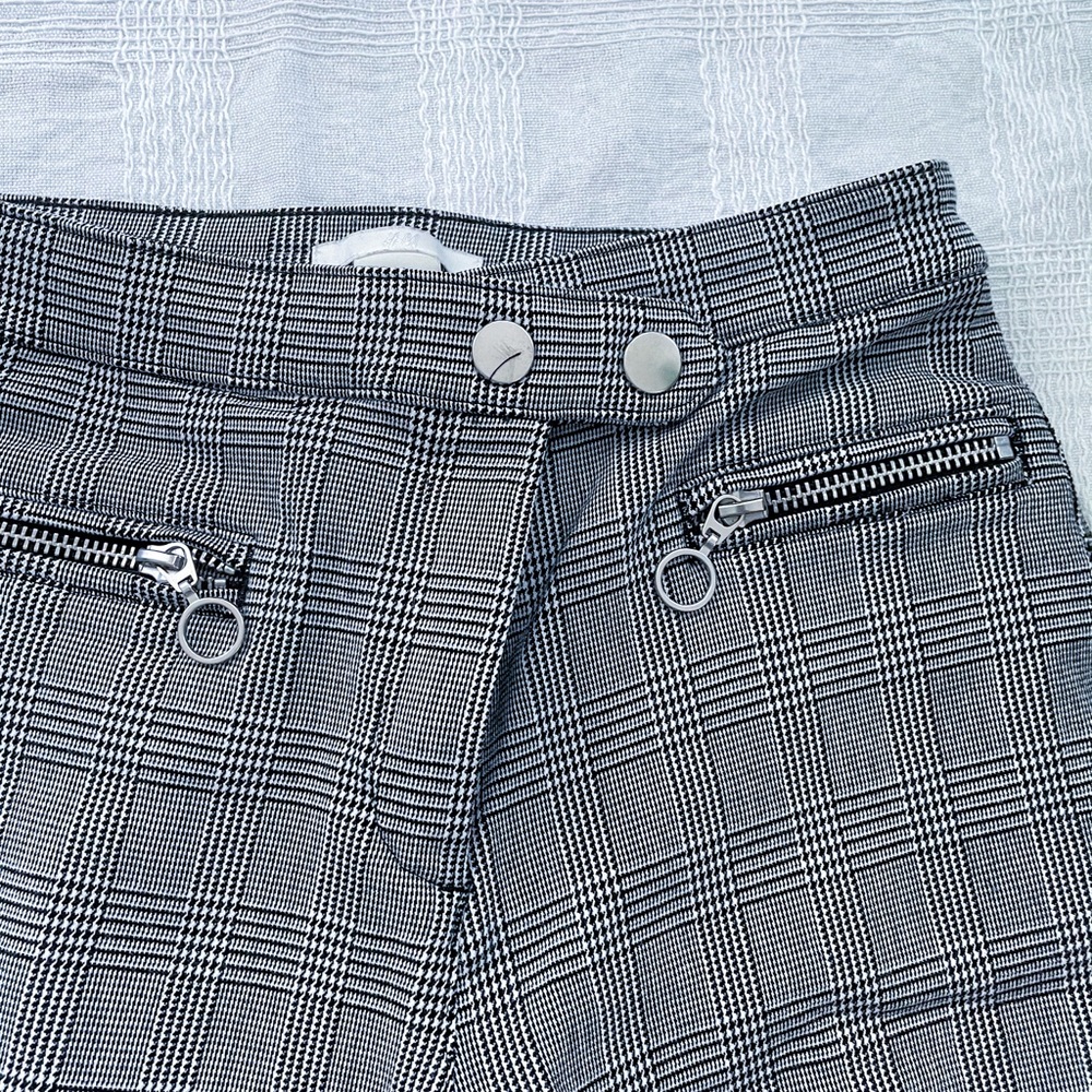 Patterned pants - Picture 3 of 6